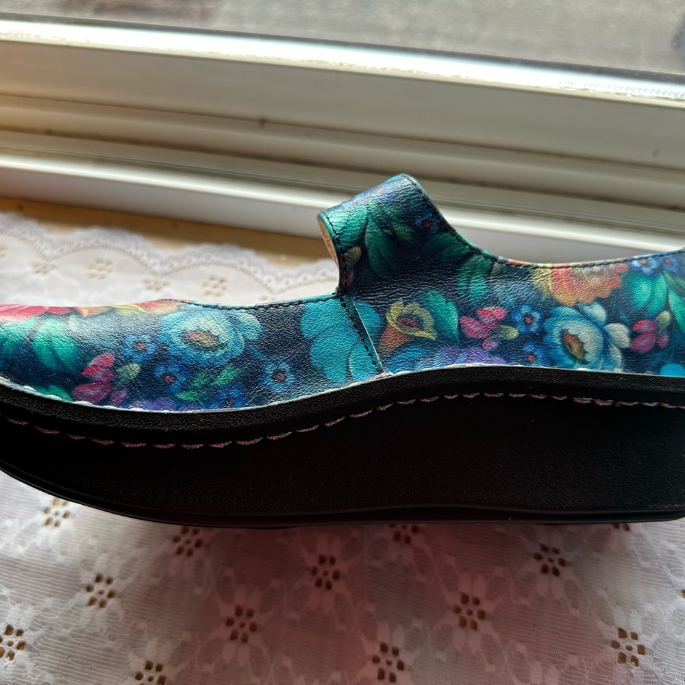 Alegria Floral Mary Jane Shoes - Blue and Pink - Picture 2 of 5